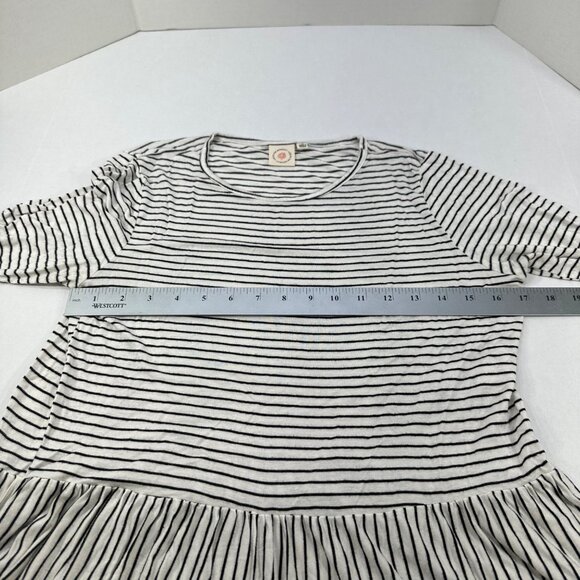 Live In The Moment Womens Sz Med Top Long Sleeve Peplum Hem Black White Preowned - Picture 7 of 12